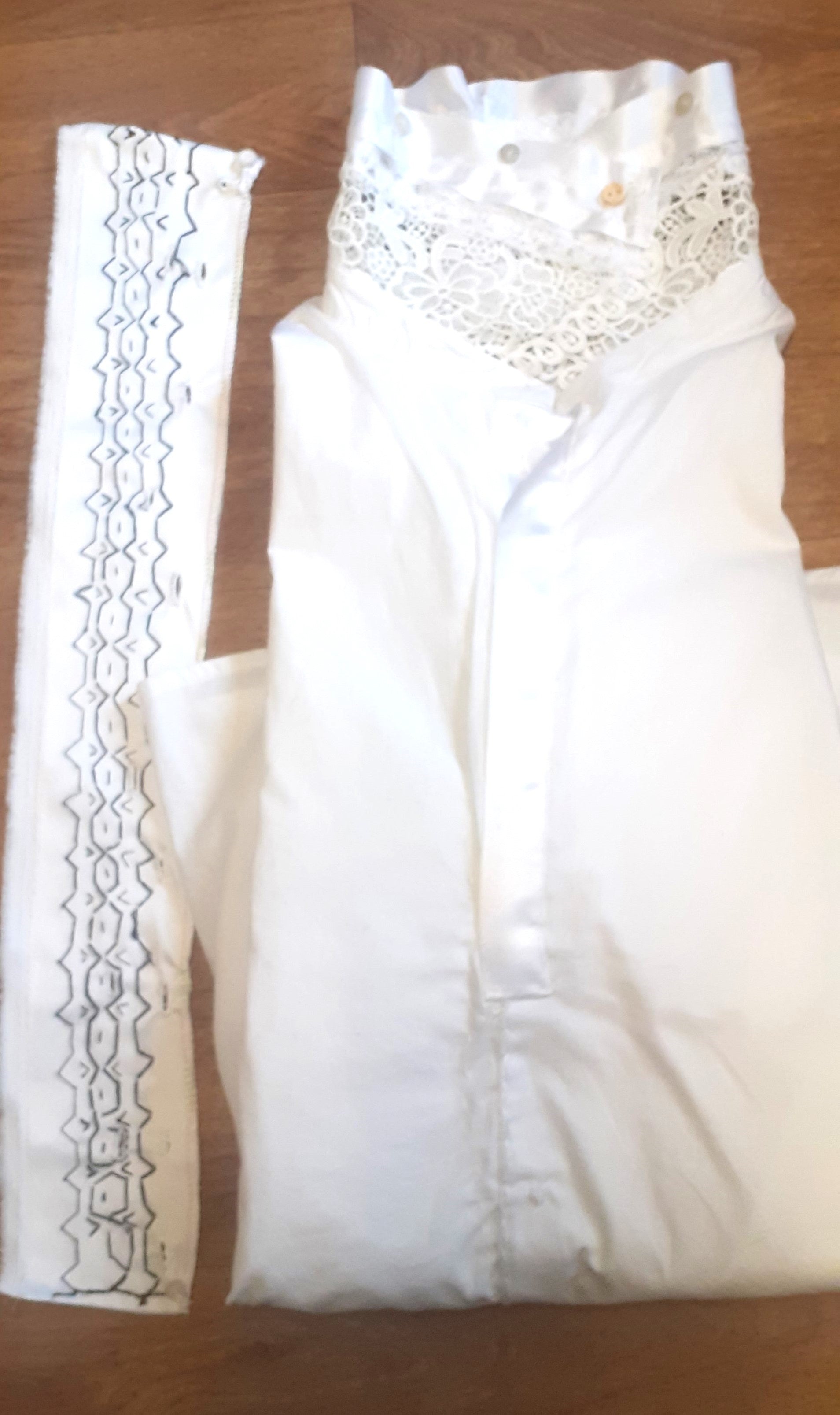 Blackwork Detachable  Collar and Cuff set